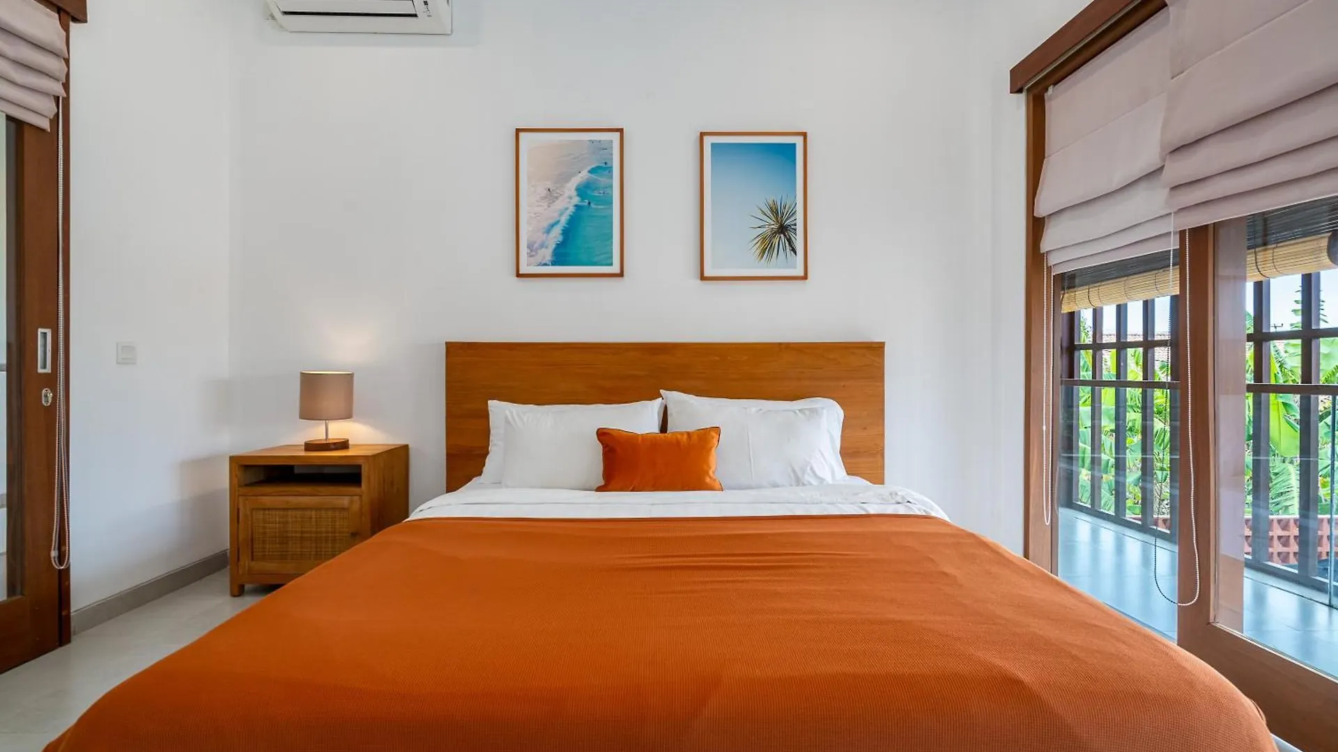 Beta Stay And Surf Canggu  Homestay